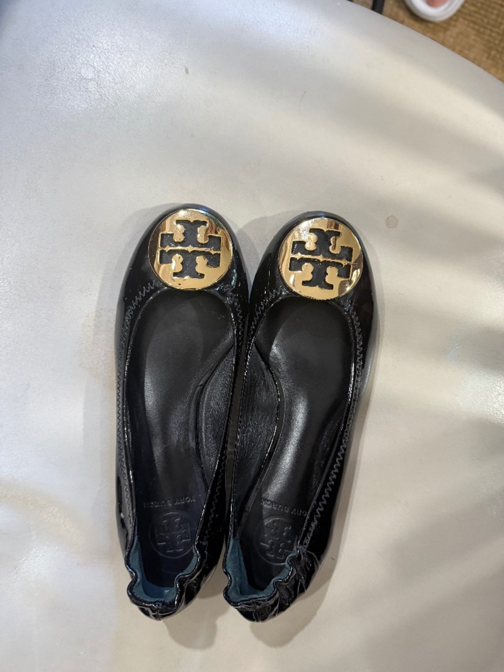 Tory Burch Girls Black Glossy Reva Size 10C